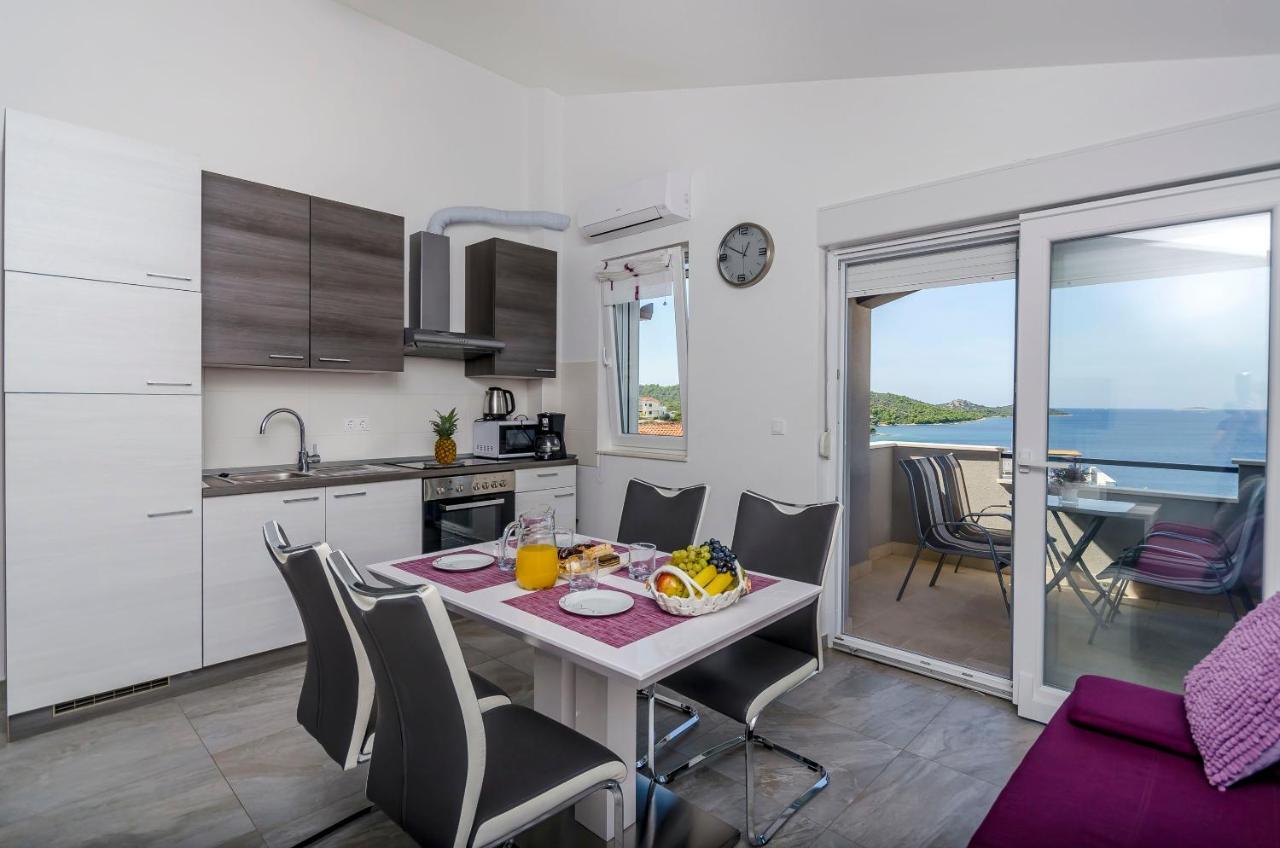 Apartments Katic Razanj Exterior photo